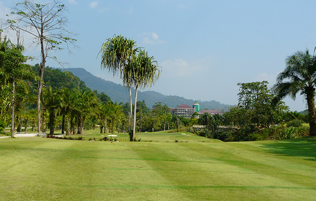 Katathong Golf Resort & Spa (